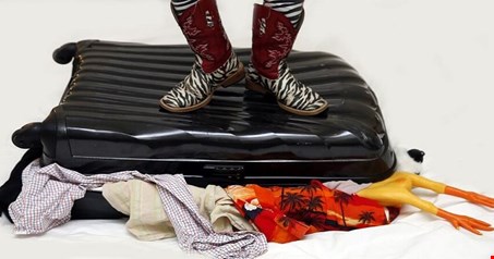 8 نکته برای بستن چمدان | نکاتی برای صرفه جویی فضا در بسته بندی وسایل سفر