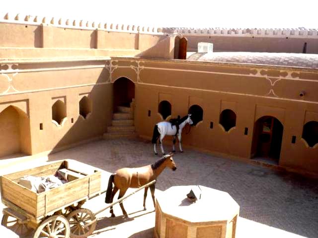 چاپارخانه میبد
