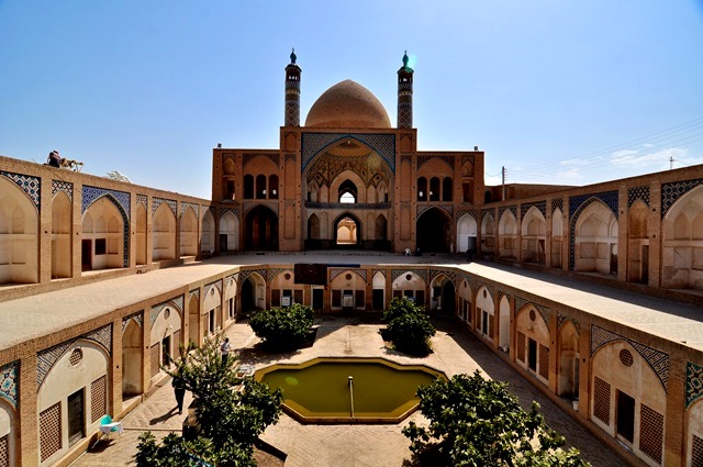 مسجد آقابزرگ
