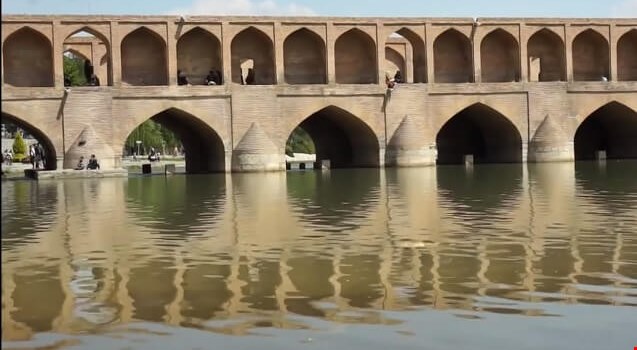 راهنمای سفر به اصفهان